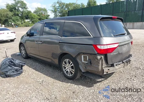 2011 Honda Odyssey Ex-L z USA, uszkodzony, nr VIN 5FNRL5H66BB038325